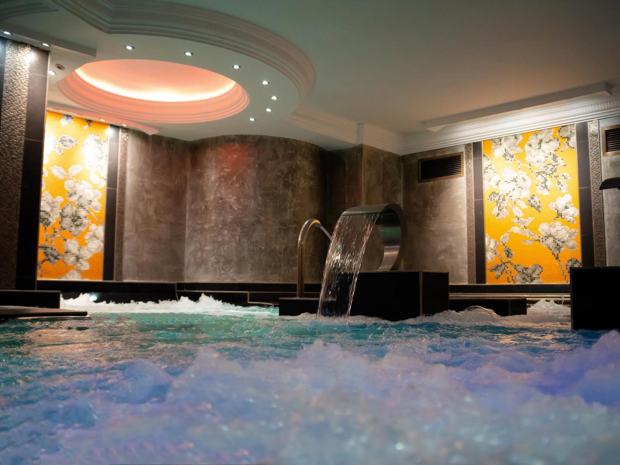 Hotel Princesa Parc Excellence Arinsal Exterior foto The spa at The Dorchester