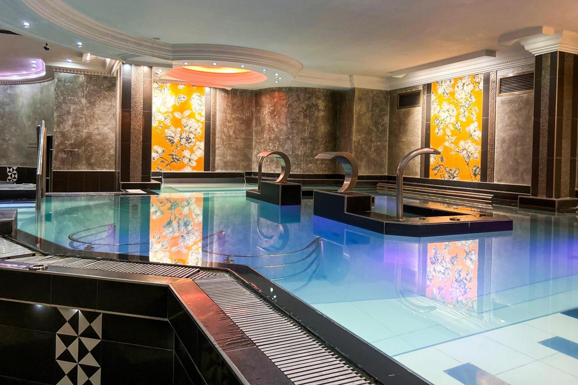 Hotel Princesa Parc Excellence Arinsal Exterior foto The pool at the spa