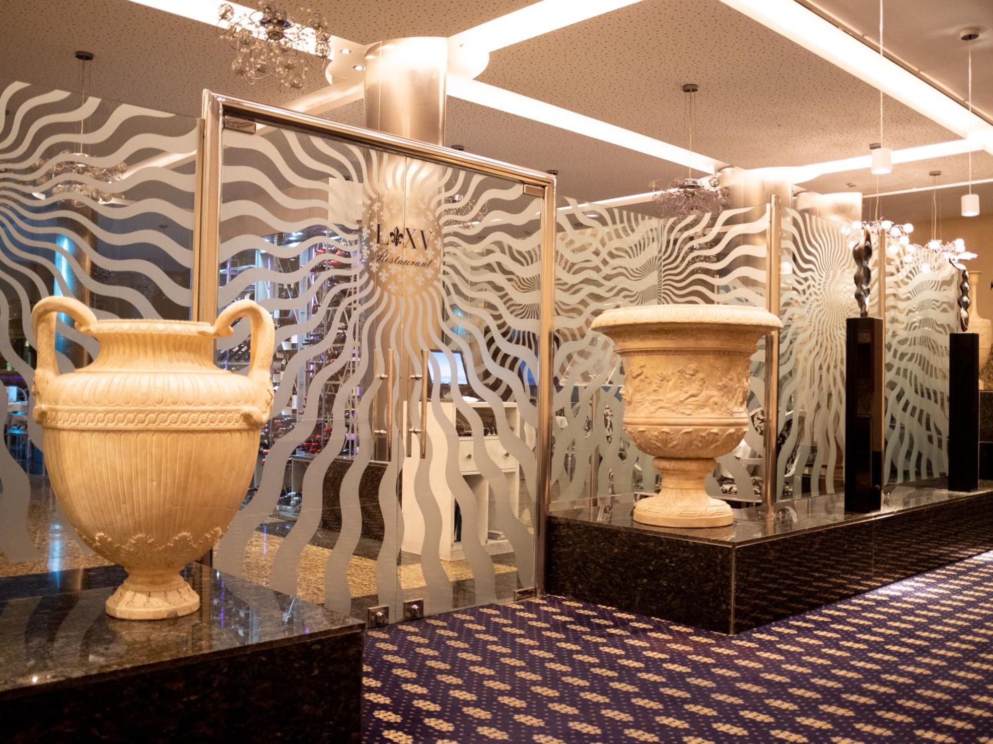 Hotel Princesa Parc Excellence Arinsal Exterior foto The interior of the hotel